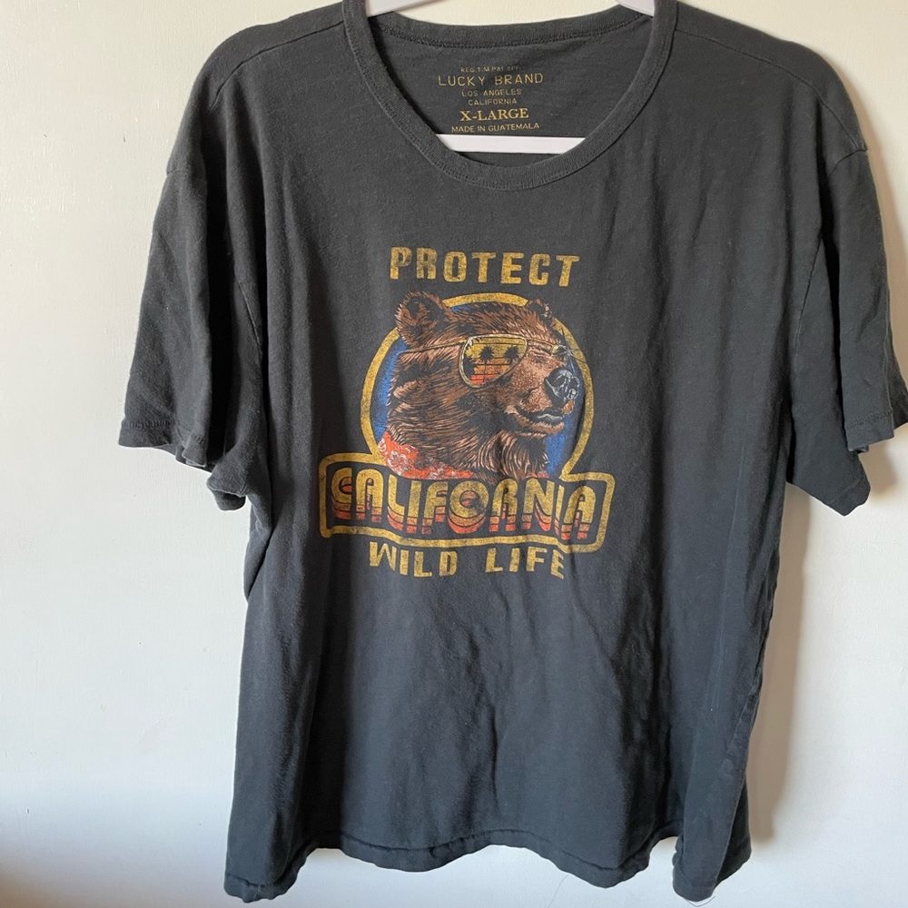 Lucky Brand T-Shirt